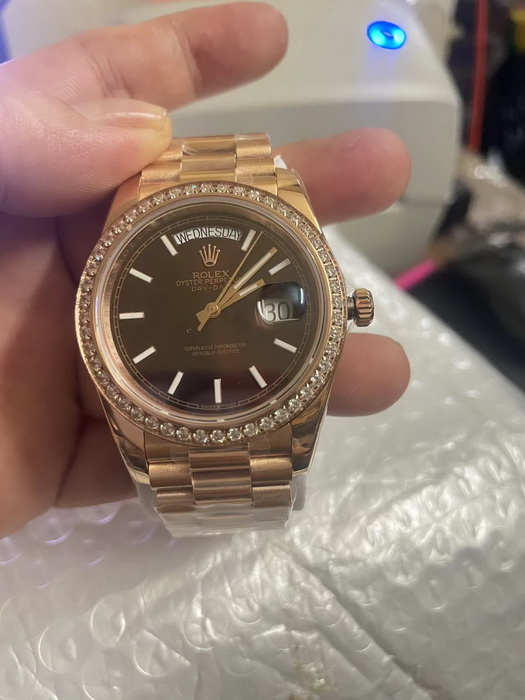 R*l*x watches-172
